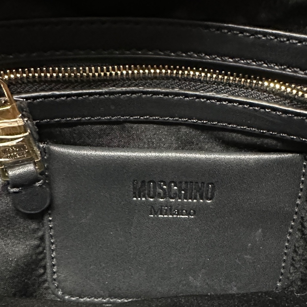 Moschino Black Quilted Nylon Belt Bag with Gold Lettering. Travel in Style - Picture 12 of 17